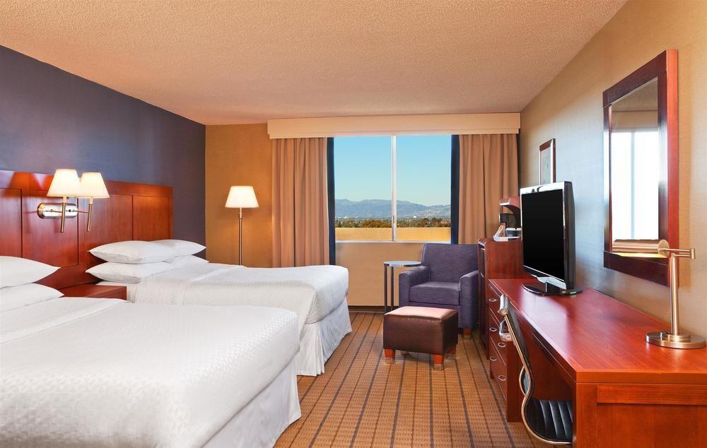 Four Points By Sheraton Los Angeles Westside Hotell Eksteriør bilde