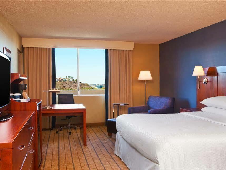 Four Points By Sheraton Los Angeles Westside Hotell Eksteriør bilde